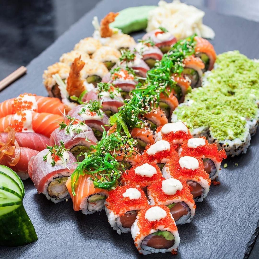 Sushi platter business aviation catering LEZL Seville